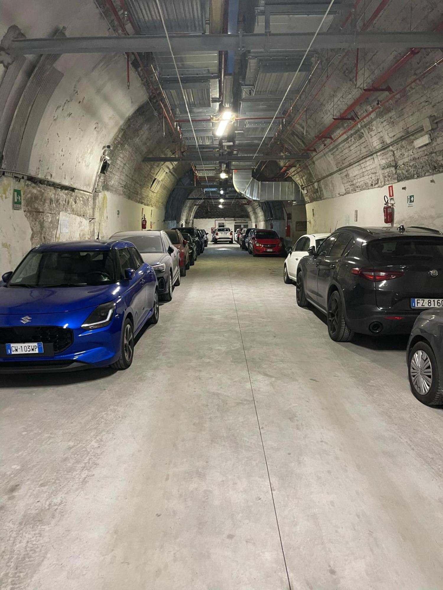 Deluxe Apartment Self Check In Parking Genova Esterno foto